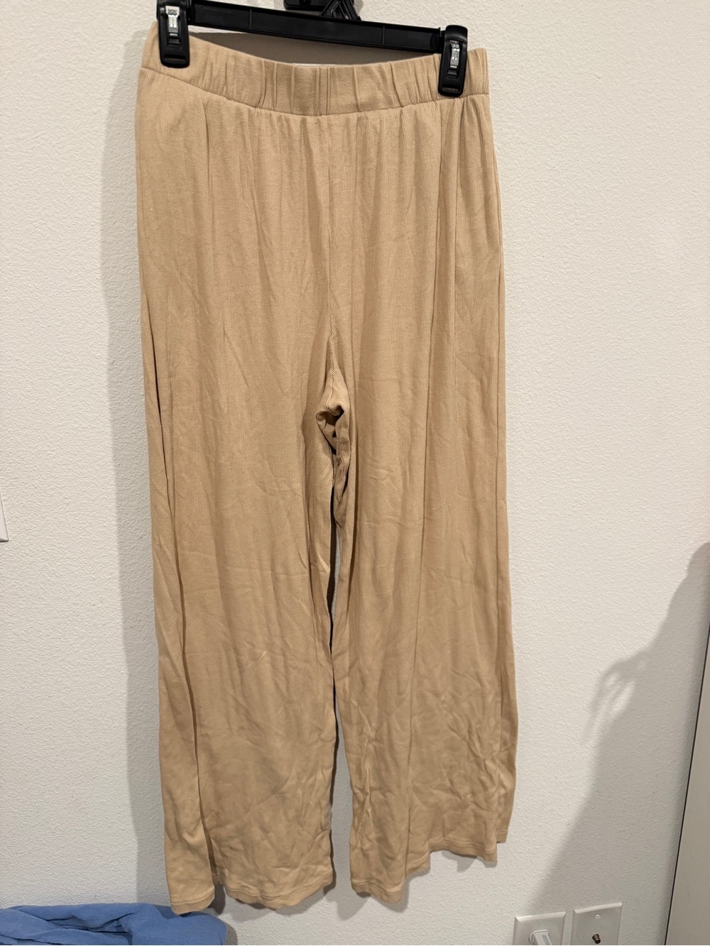 H&MBeige Wide-Leg Lounge Pants
